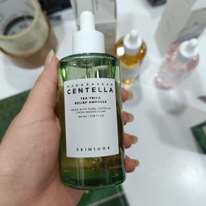 سرم آمپول ضد آکنه و جوانساز پوست سنتلا عصاره چای تریکا ماداگاسکار