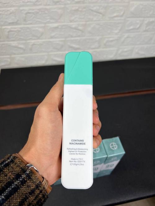 لوسیون ضدآفتاب استلین SPF90 آبرسان و مرطوبکننده