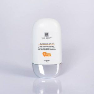 ضد آفتاب فلوئیدی SPF50 کلین بیوتی