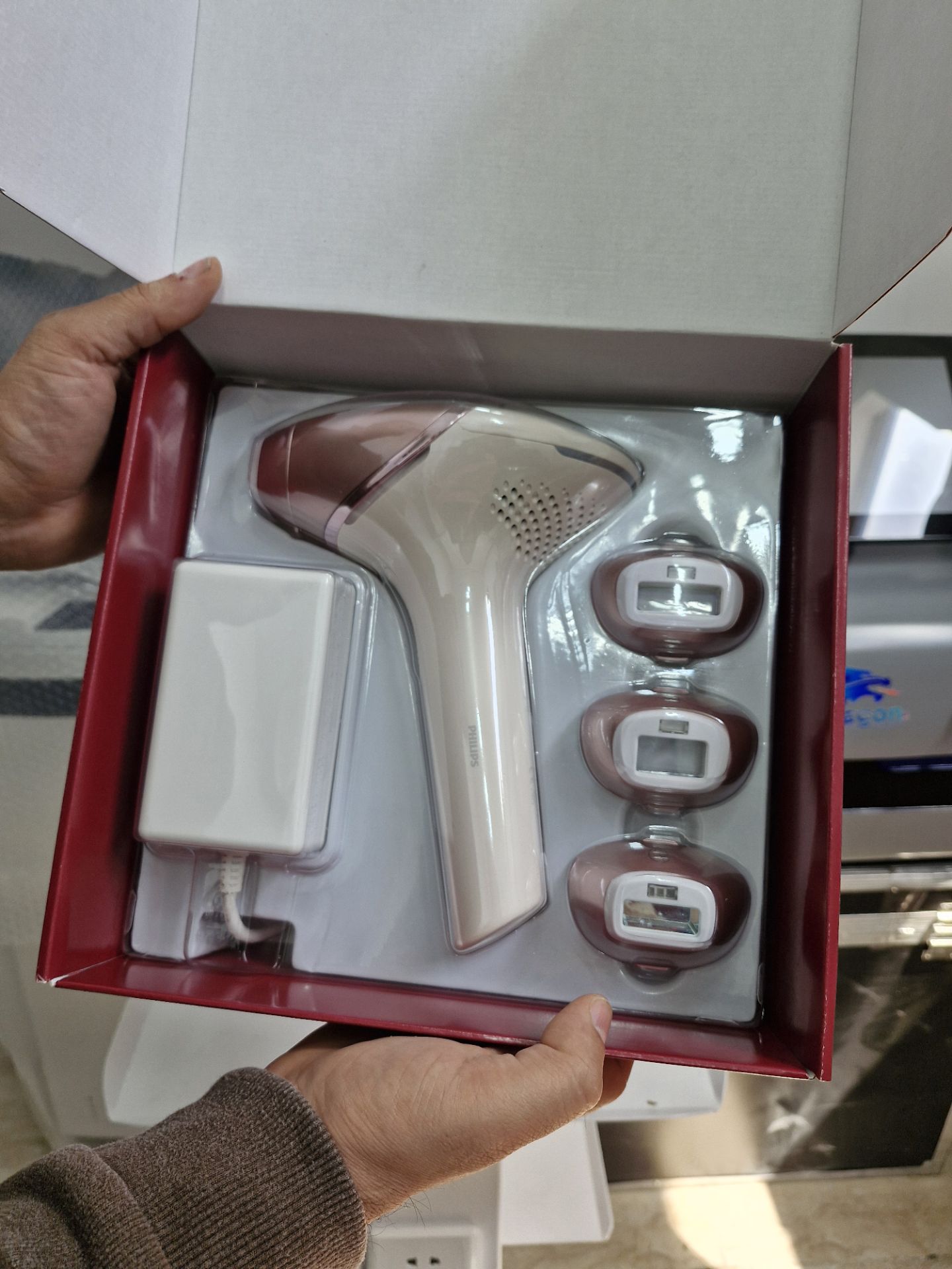 لیزر موهای زائد خانگی فیلیپس مدل Lumea IPL 9900 اصلی با شات نامحدود